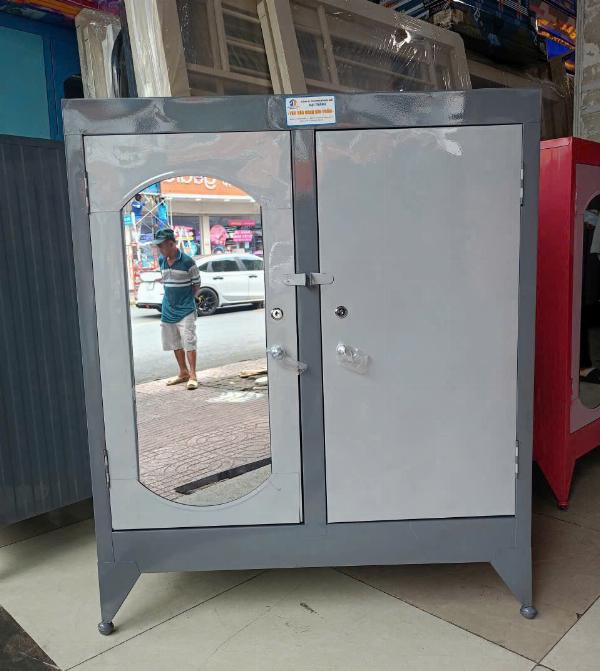 Tủ sắt quần áo cao 1m2 ngang 90 sơn dầu Đại Thành